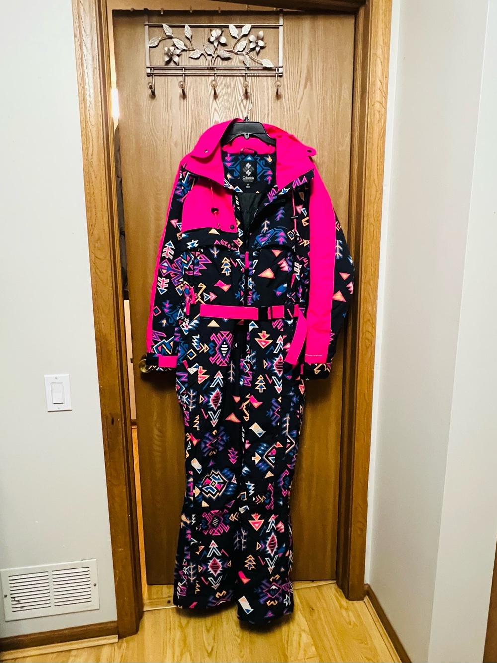 COLUMBIA OMNI TECH WINTER TRAINER SKI SNOWMOBILE SNOW SUIT WOMENS SIZE L